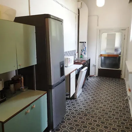 Kanarbiku Tuba Apartman *